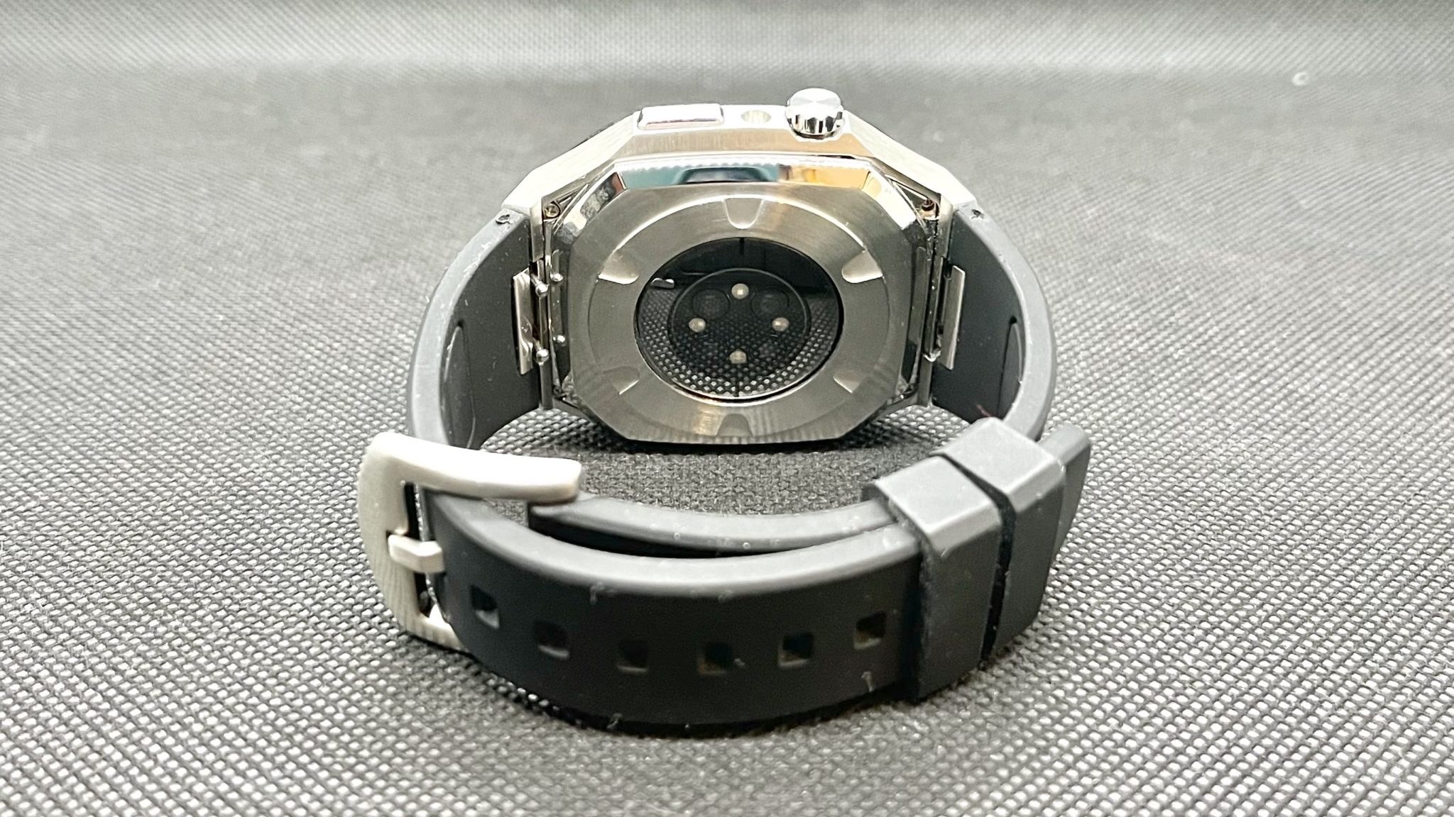 【レビュー】Apple Watch 高級ステンレスケース・バンドセット｜Series 4 5 6 SE 40mm用